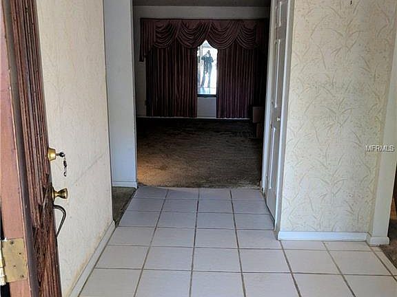 2nd image of 808 Tarawood Ln