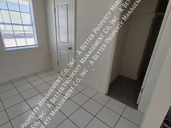 2nd image of 1144 Gladys Ave