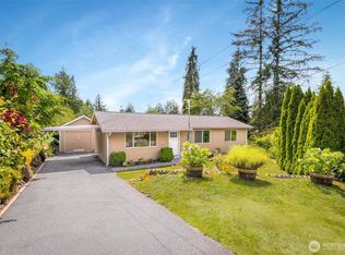 2524 200th Pl SW, Lynnwood, WA 98036