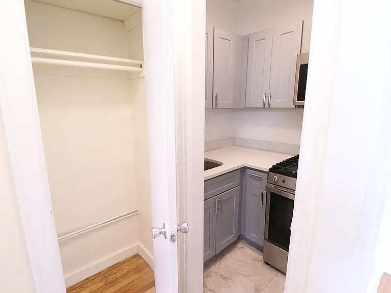 86-02 Forest Pkwy #1C — Photo 2