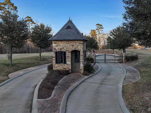 5th image of 415 Mission Ridge Ct