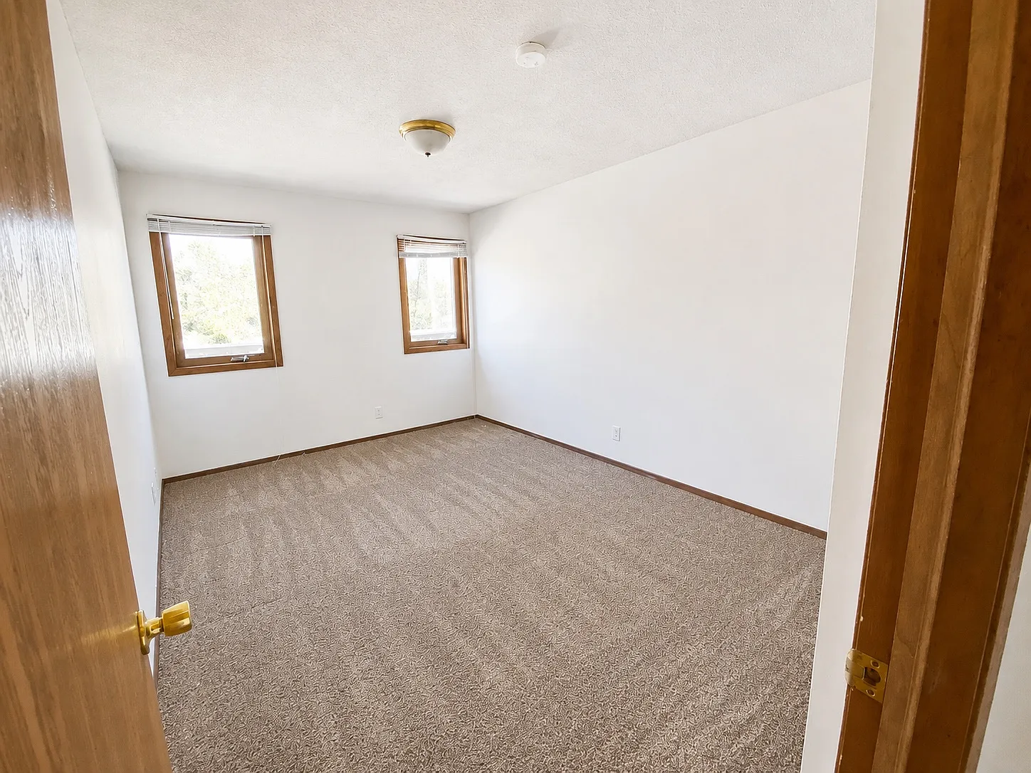 2 bed, 780 sqft, $950 — Photo 4