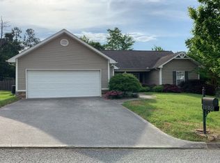 2836 Ashridge Rd, Knoxville, TN 37931