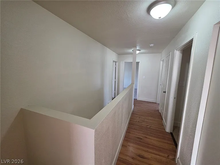 1590 Mustang Dr — Photo 22