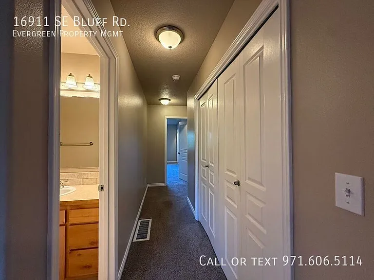 16911 SE Bluff Rd — Photo 22