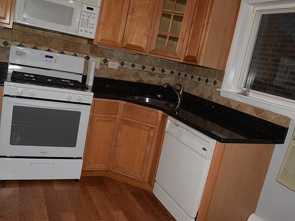 3rd image of 1932 S Central Ave APT 3