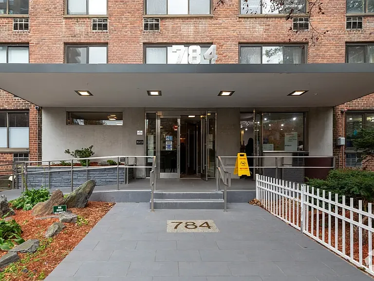 784 Columbus Ave #10M — Photo 7