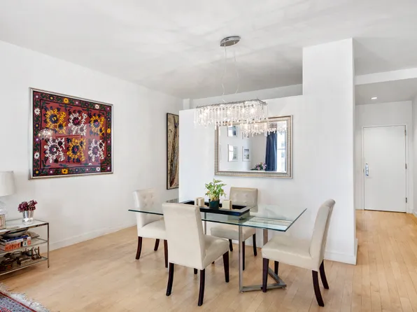 15 Broad Street image 2 of 22