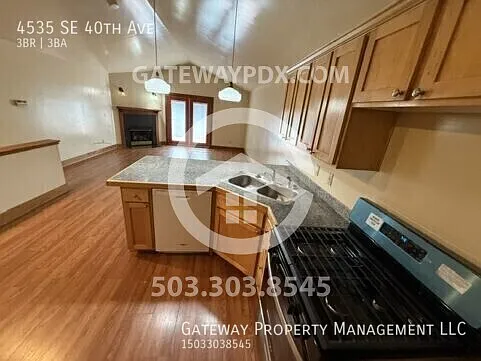 4535 SE 40th Ave — Photo 12