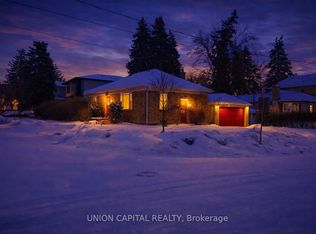 71 Stuart Cres, Toronto, ON M2N1A8