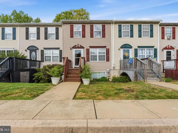 40 Hickory Dr, North East, MD 21901