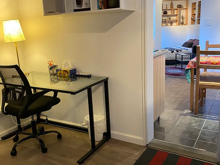 Crestview Ter — Photo 23