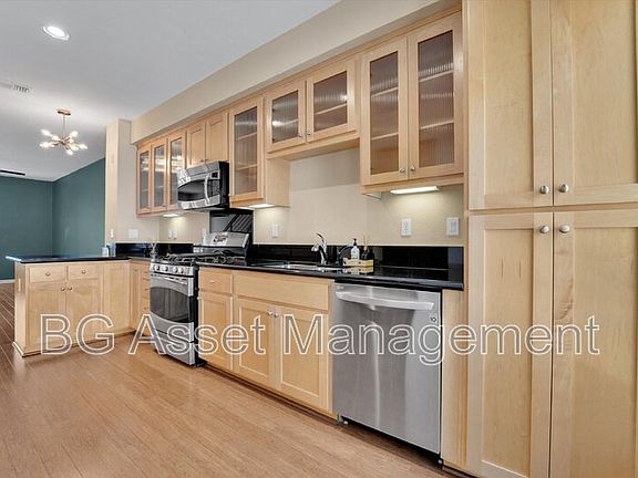5th image of 1766 12th St
