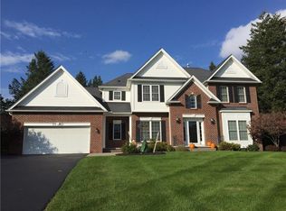 7740 Pine Tree Dr, Victor, NY 14564