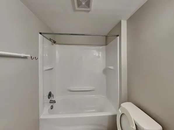 192 E 11th Ave APT B, Columbus, OH 43201