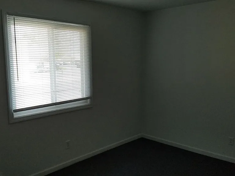 262 W Centralia St #5 — Photo 17