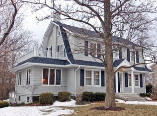 190 Exmoor Ave, Glen Ellyn, IL 60137