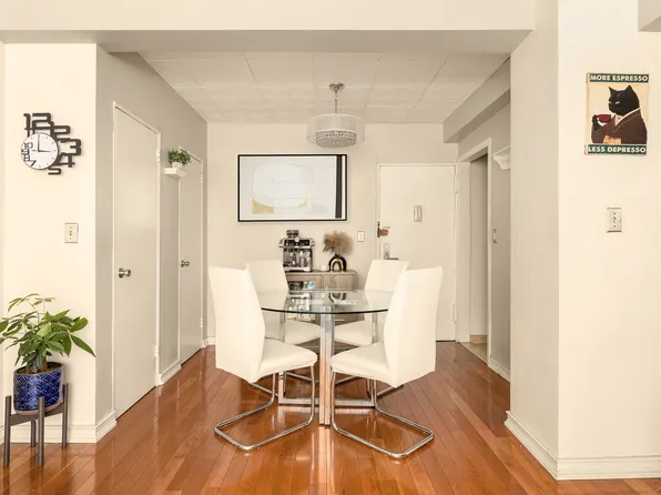 200 East 36th Street image 3 of 9