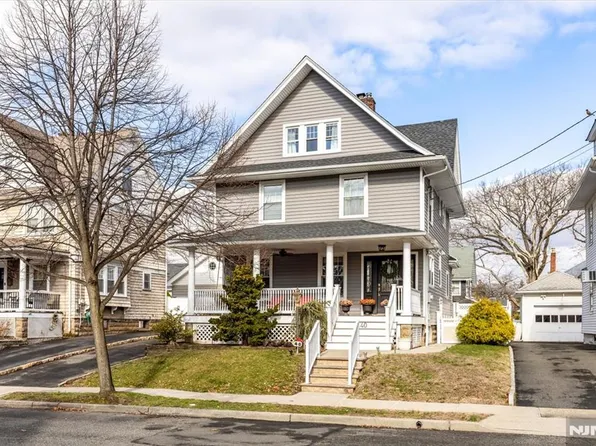 40 Courier Pl, Rutherford, NJ 07070
