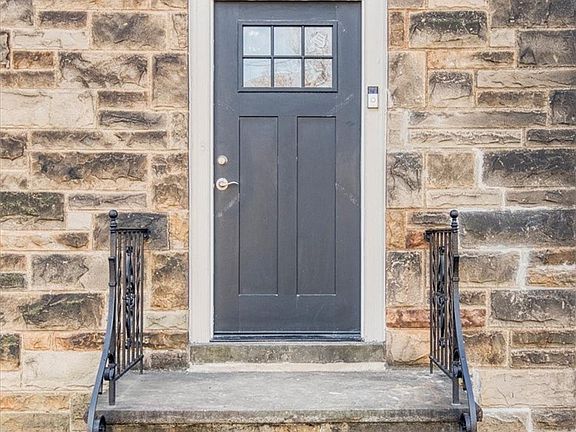3rd image of 3526 Raymont Blvd