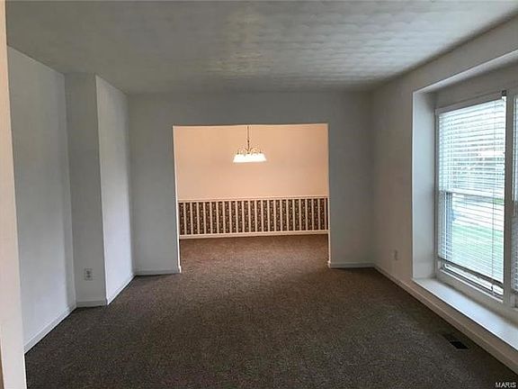 5th image of 12124 Theiss Meadows Dr