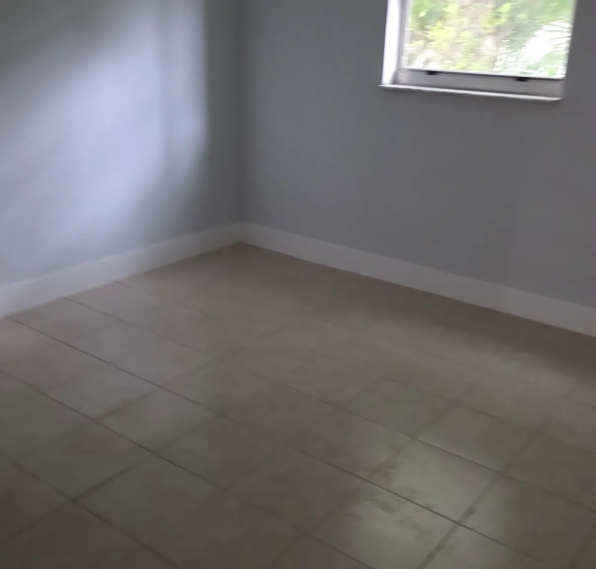 2 bed, 850 sqft, $1,200 — Photo 2