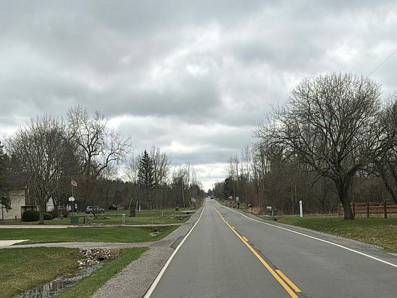 4th image of 7205 Jennings Rd