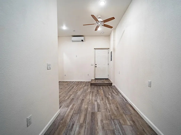 3853 Cherokee Ave #K — Photo 3