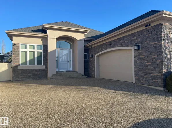 169 Callaghan Dr SW, Edmonton, AB T6W 0G6