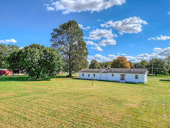 3rd image of 1510 E Wheat Rd