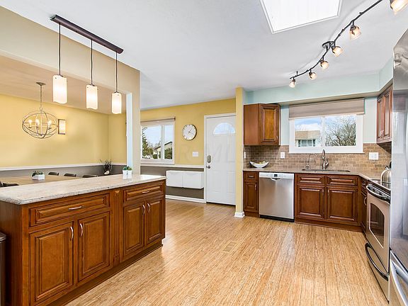 5th image of 4655 Chanterwood Dr