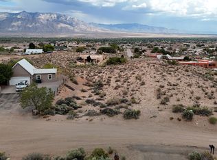 1008 Acapulco Ct NE, Rio Rancho, NM 87144