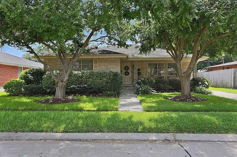 1st image of 3309 Clifford Dr