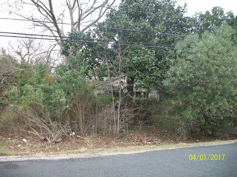 1st image of 524 N Oak St