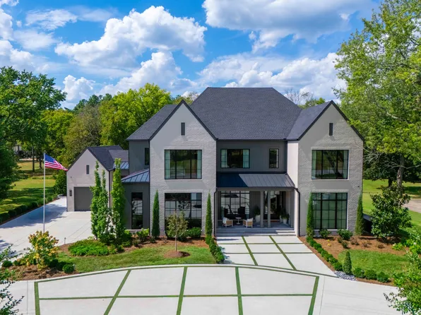 1311 Parker Pl, Brentwood, TN 37027