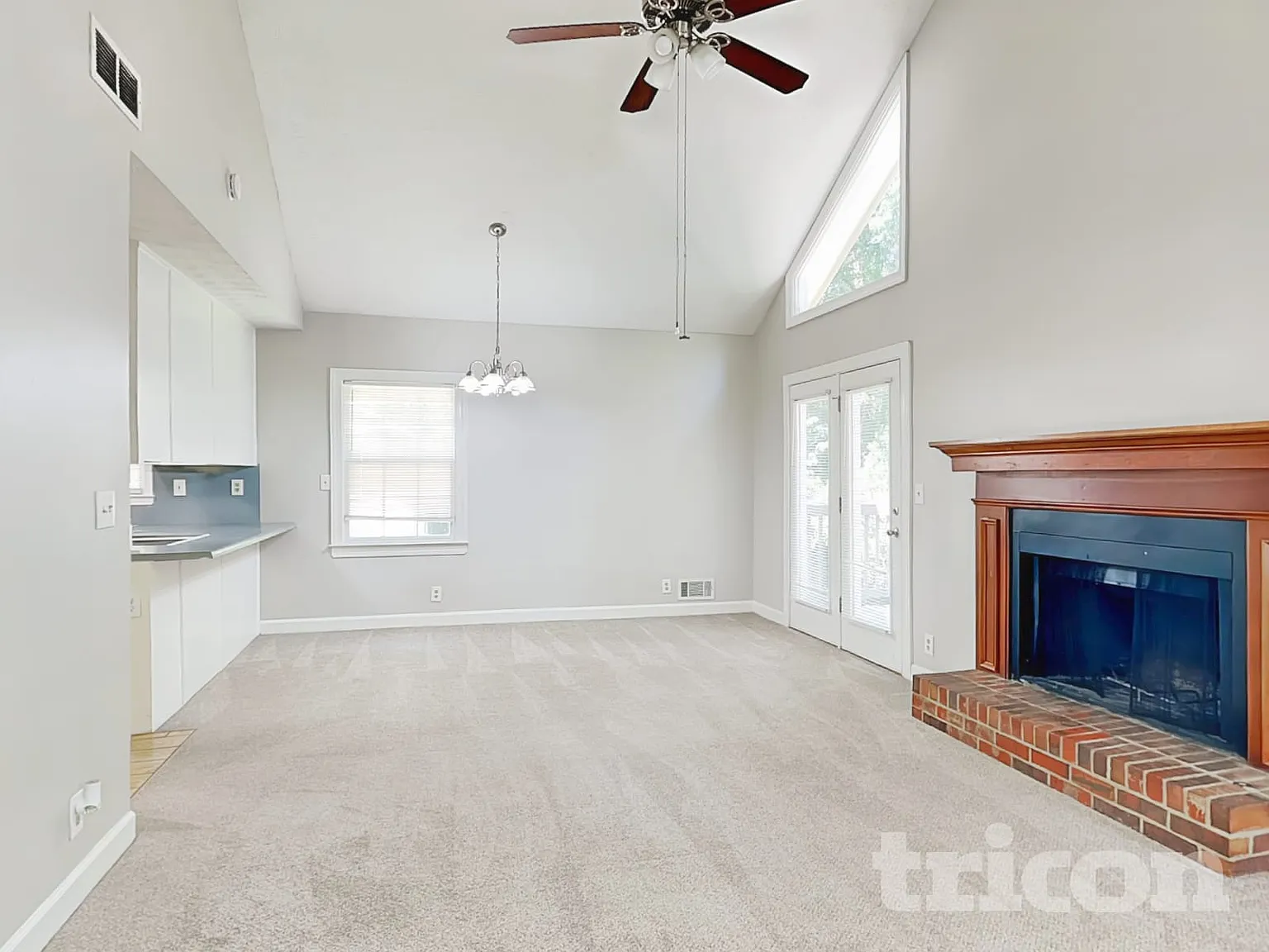 8458 Hightower Trail Snellville GA — Photo 4