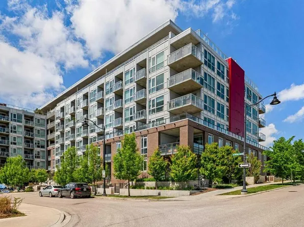 88 SE 9th St NE #122, Calgary, AB T2E 4E1