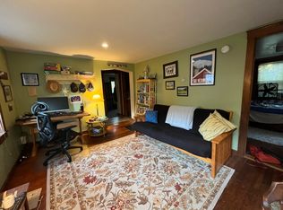 28 Peru St, Burlington, VT 05401