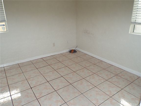 5th image of 750 W Alondra Blvd