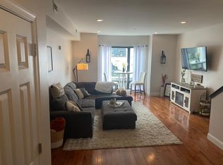 1605 Ridge Ave #3F, Philadelphia, PA 19130