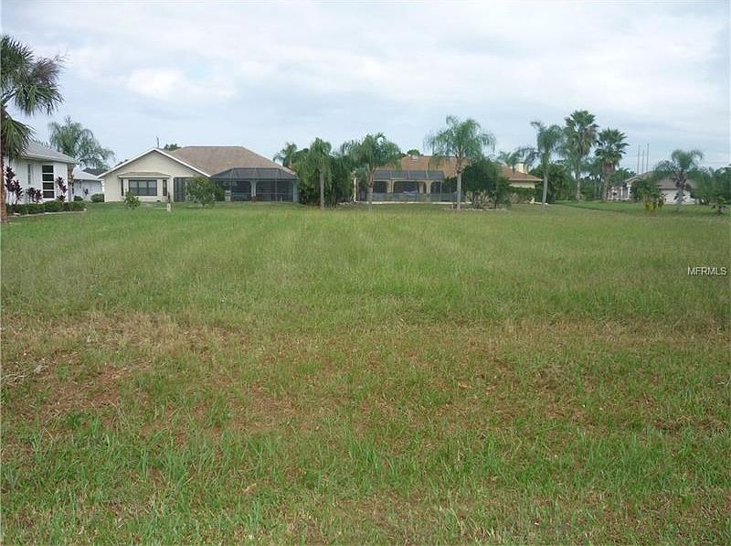 2nd image of 25254 Lahore Ln