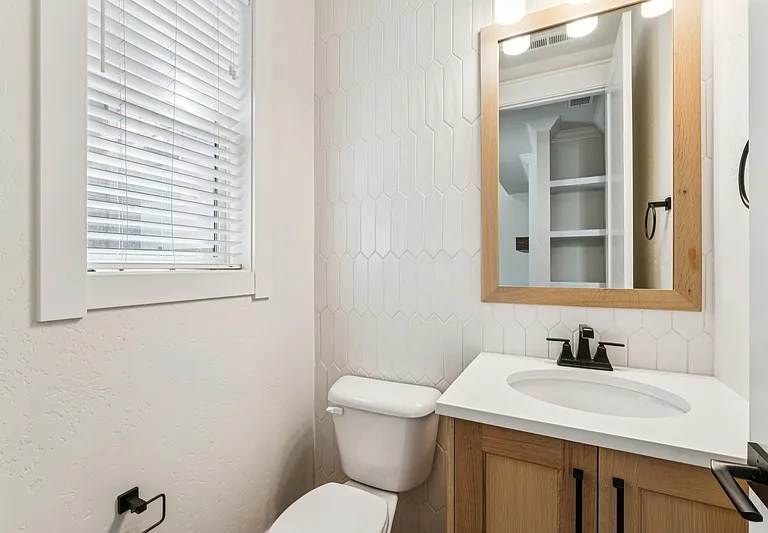 3243 S Sedgebrook Ln — Photo 19