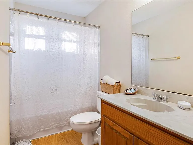 9201 Simmons Rd #117 — Photo 8