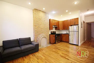 Rented by Next Door Realty NYC
