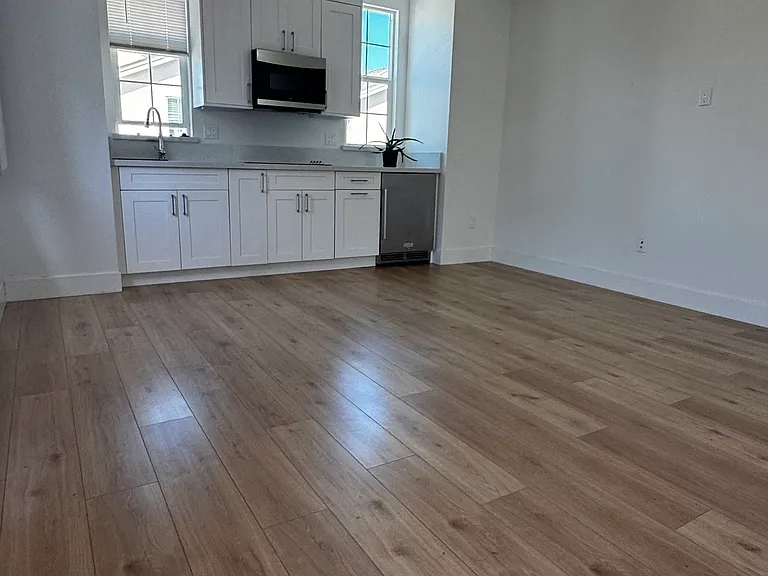 2650 Amora Cir #2650 — Photo 7
