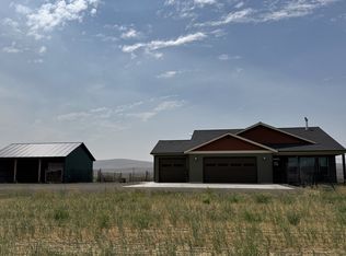 1818 Centerville Hwy, Centerville, WA 98613