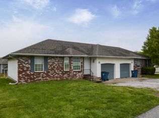 1917-1919 S 18th Ave, Ozark, MO 65721