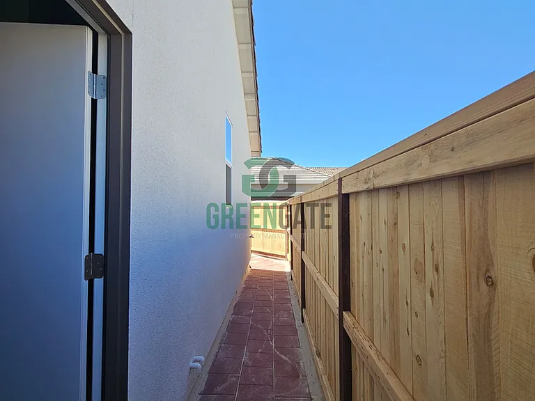 6142 Honey Haven Ln — Photo 47