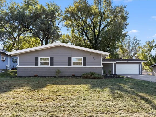 3140 Saint Catherine St, Florissant, MO 63033