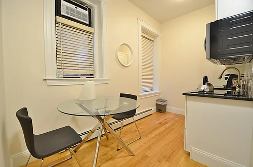 79 Westland Ave #9 Photo 1